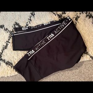 Zyia active leggings